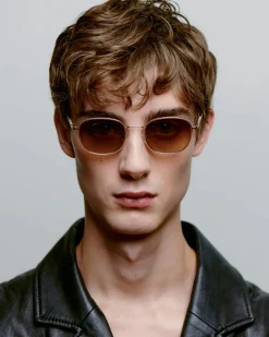 A.Kjaerbede unisex aurinkolasit Hello, kullankeltainen