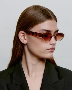 A.Kjaerbede unisex aurinkolasit Bella, ruskea kuosillinen