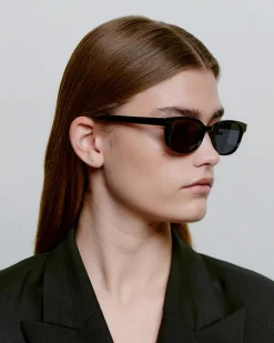 A.Kjaerbede unisex aurinkolasit Charlie, musta