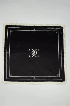 Bow 19 huivi, ELLE SILK SCARF Musta Kuosi