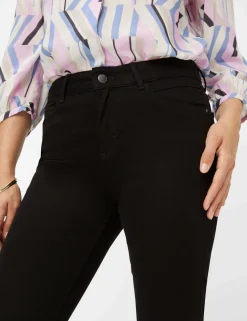 Brax naisten farkut, SHAKIRA Musta