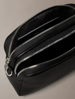 Calvin Klein Accessories naisten laukku Webbing Double Strap Camera Bag, musta