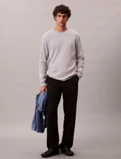 Calvin Klein Jeans miesten paita, LS WAFFLE BADGE CREWNK TEE Vaaleanharmaa