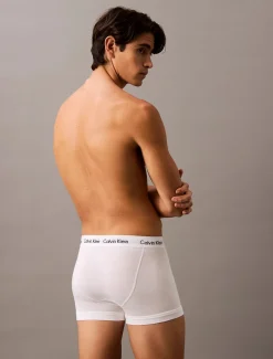Calvin Klein miesten bokserit 3-pack Relaxed Fit Trunk