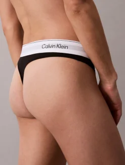 Calvin Klein naisten alushousut, CK THONG NOS Musta