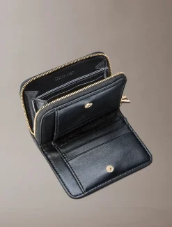 Calvin Klein naisten lompakko CK Medium Flap Zip Around, musta