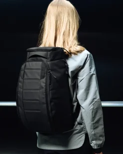 DB Unisex Reppu, HUGGER BACKPACK 25L NOS Musta