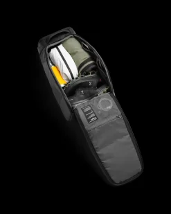 DB Unisex Reppu, HUGGER BACKPACK 25L NOS Armeijanvihreä