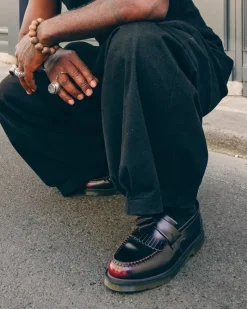 Dr. Martens loaferit Adrian Tassel Loafer Cherry Red Arcadia, viininpunainen