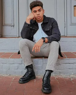 Dr. Martens unisex kengät, 1460 MONO 8 EYE BOOT Musta