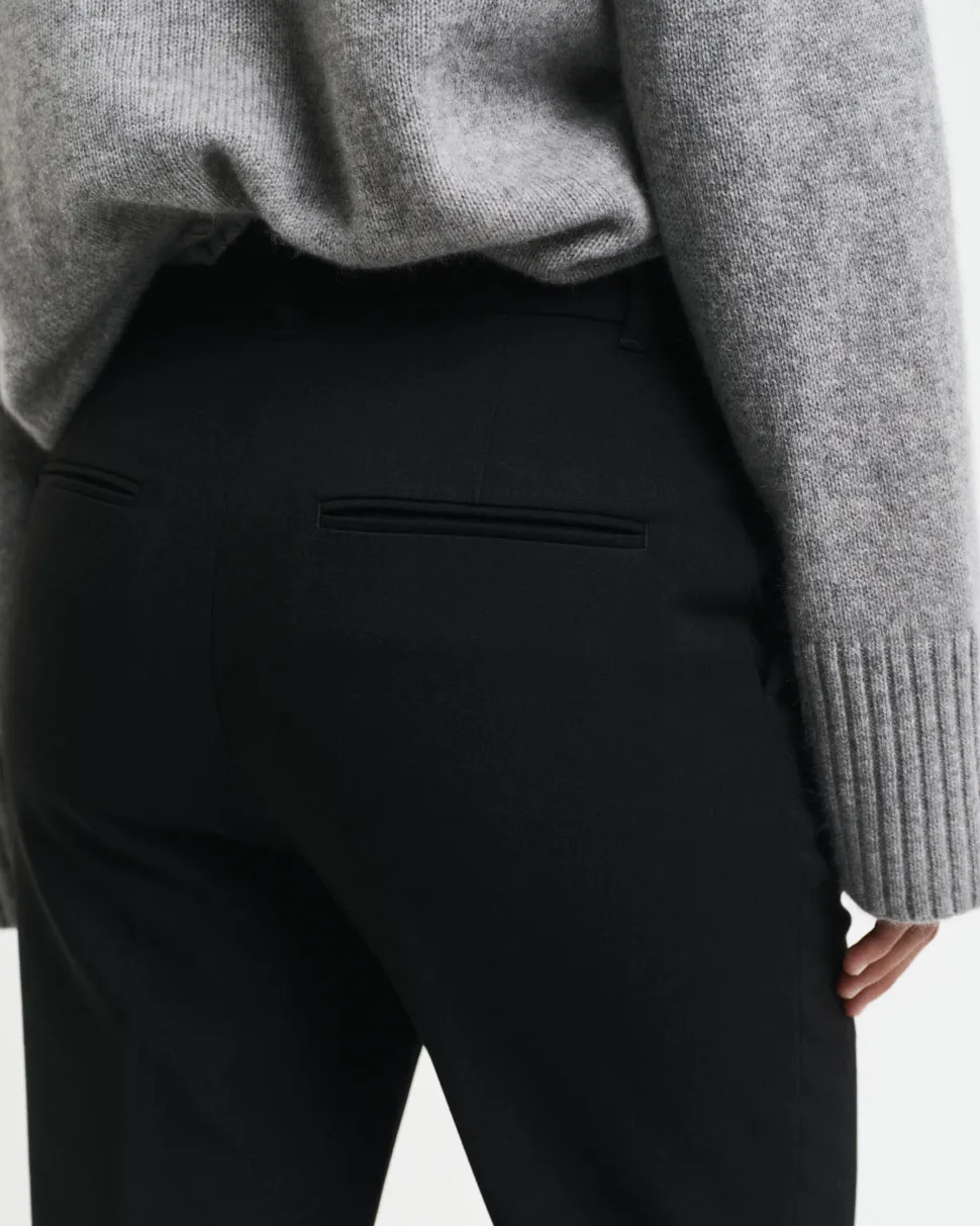 Gant Naisten Housut, SLIM FLARE SLACK Musta