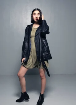 HUMAN SCALES Unisex Oversize Nahkatakki, EMELIE LEATHERJACKET Musta