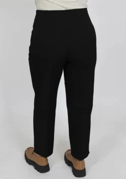 Isay Naisten Housut GENOVA CLASSIC PANT Musta