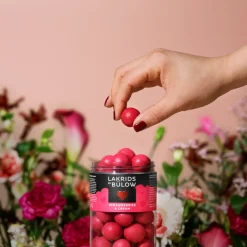 Lakrids by Bülow lakritsi Regular Strawberries&Cream