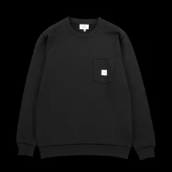 Makia Miesten Collegepaita SQUARE POCKET Musta