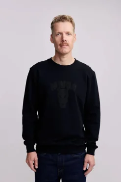 Makia miesten collegepaita, TUOMIOPÄIVÄ SWETSHIRT Musta