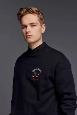 Makia miesten collegepusero, BROKENHEARTED SWEATSHIRT Musta