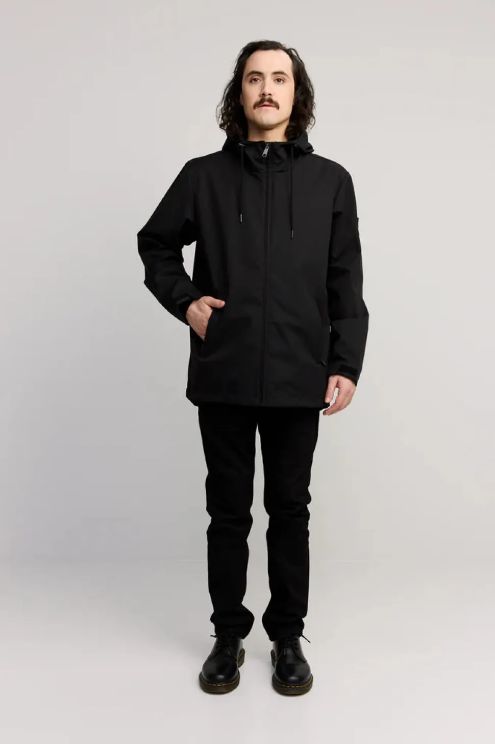 Makia miesten takki, OAK JACKET 5000M WATERREPEL Musta