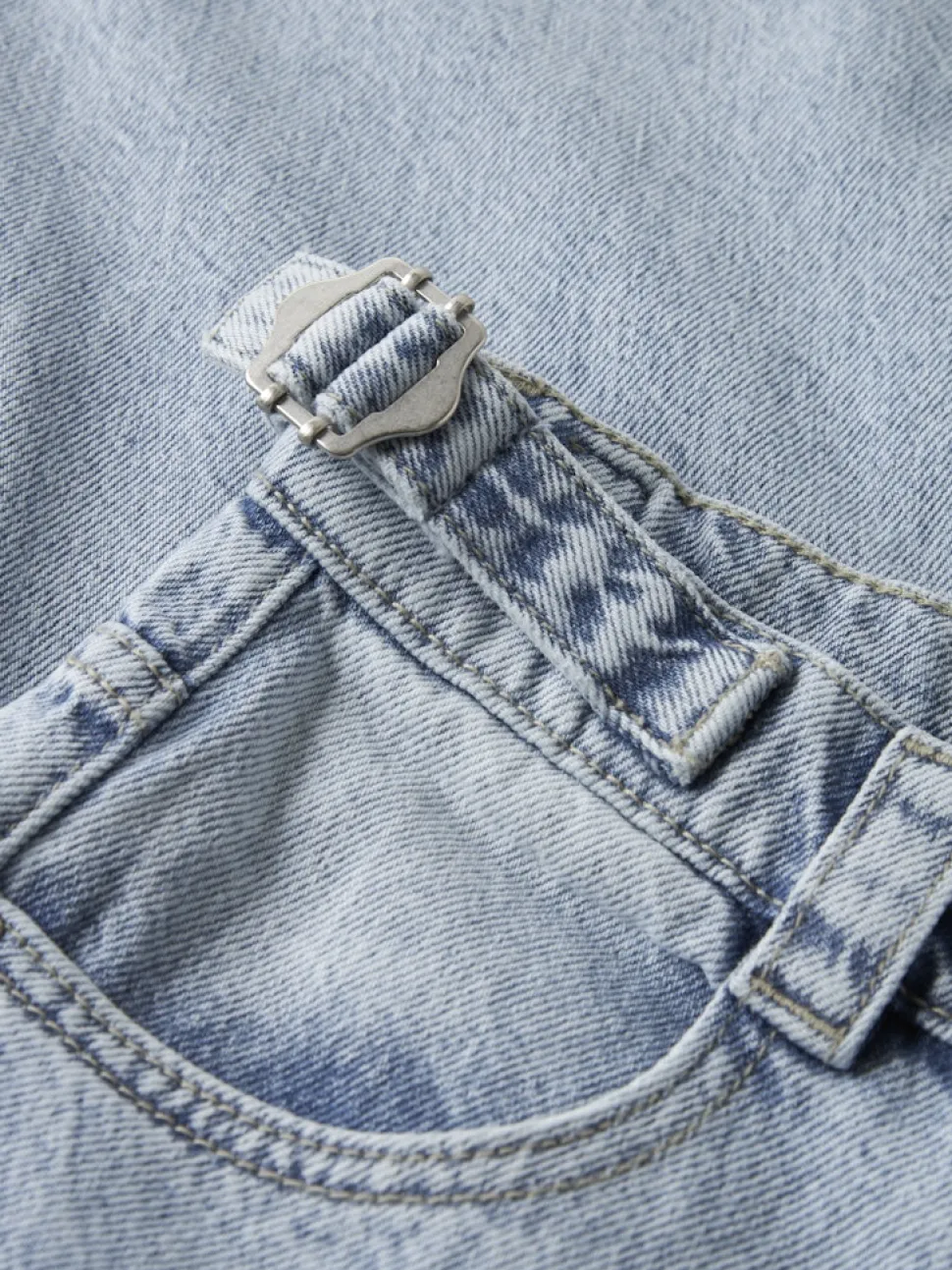 Name It lasten farkut NKFBELLA SKATER BUCKLE JEANS, vaaleansininen