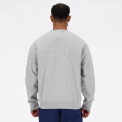 New Balance miesten collegepaita Sport Essentials Fleece Crew Sweater, vaaleanharmaa