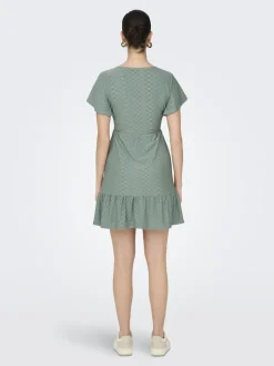 Only naisten mekko, ONLSANDRA S/S V-NECK DRESS Mintunvihreä