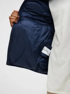 Peak Performance Miesten Kevytuntuvatakki, M HELIUM DOWN HOOD JACKET Tummansininen