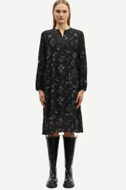 Samsoe and Samsoe Naisten Mekko, SASELMA DRESS Musta Kuosi