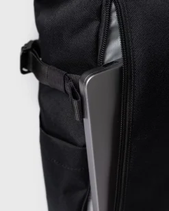 Sandqvist reppu, ICON ROLLTOP BACKPACK M Musta