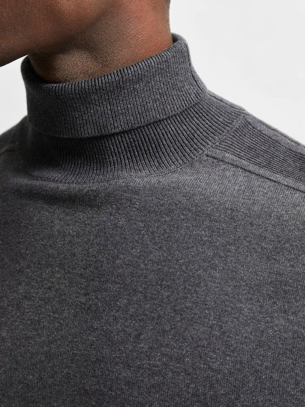 Selected miesten pooloneule Berg Roll Neck Noos, Antracit Melange