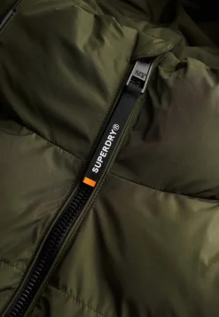 Superdry Miesten Talvitakki, Hooded Sports Puffer Jacket Tummanvihreä