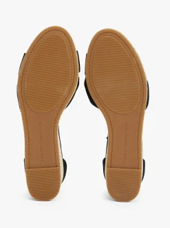 Tommy Hilfiger naisten kengät, FLAG CRISS-CROS MID WEDGE ESPAD Musta