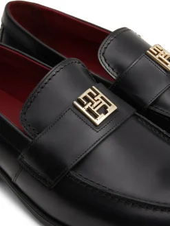 Tommy Hilfiger naisten kengät, TH LEATHER CLASSIC LOAFER Musta