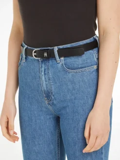 Tommy Hilfiger naisten vyö, ESSENTIAL EFFORTLESS 2.5 Musta