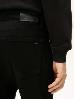 Tommy Jeans miesten farkut RYAN SLIM STRAIGHT JEANS DI4187, musta