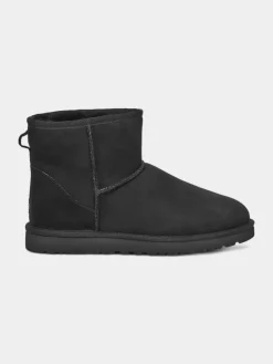 UGG Miesten Kengät, M CLASSIC MINI BLACK Musta