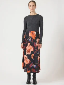 Y.A.S naisten hame YASPELLA HW MIDI SKIRT S. NOOS, Black Pilana