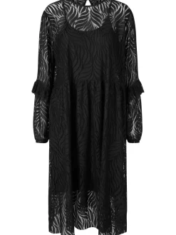 Y.A.S Naisten Mekko YASLUCIANNA LS LONG LACE DRESS Musta